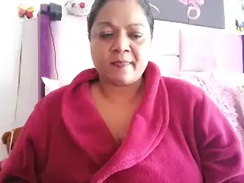IndianDelia from StripChat