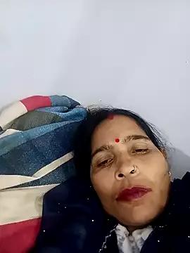 Indiangueen from StripChat is Freechat