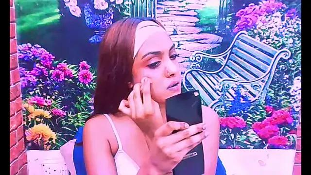 Check-out your craziest wishes with our pick of gaming cams models, featuring big knockers, round tails and tight twats.