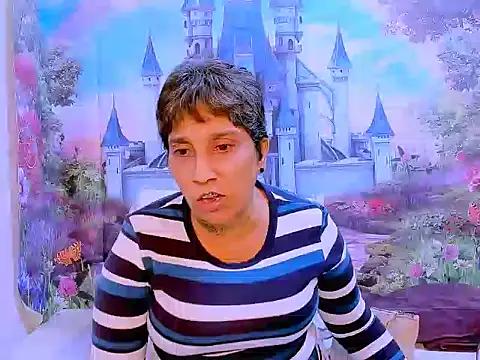 indianroxy from StripChat is Freechat