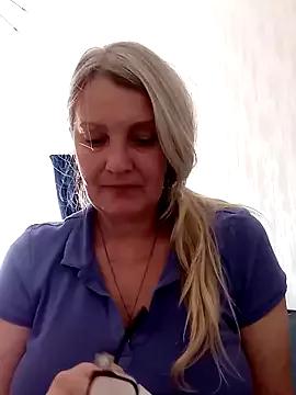irinamaux from StripChat is Freechat