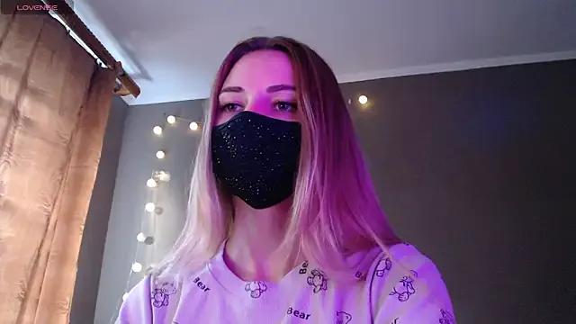 Iris_lave from StripChat is Freechat