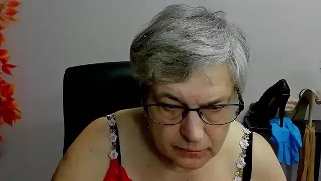IrisDream from StripChat is Freechat