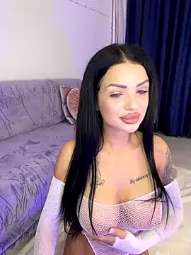 Check-out your craziest wishes with our pick of gaming cams models, featuring big knockers, round tails and tight twats.