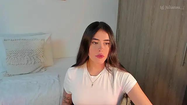 Check-out your craziest wishes with our pick of gaming cams models, featuring big knockers, round tails and tight twats.
