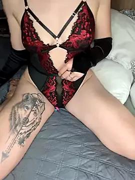 Check-out your craziest wishes with our pick of gaming cams models, featuring big knockers, round tails and tight twats.