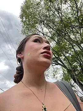 Check-out your craziest wishes with our pick of gaming cams models, featuring big knockers, round tails and tight twats.