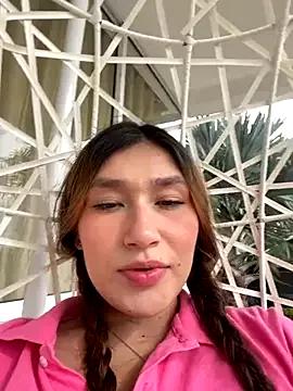 Isa_Villamarin from StripChat is Freechat