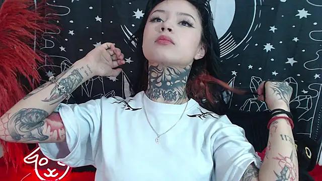 Check-out your craziest wishes with our pick of gaming cams models, featuring big knockers, round tails and tight twats.