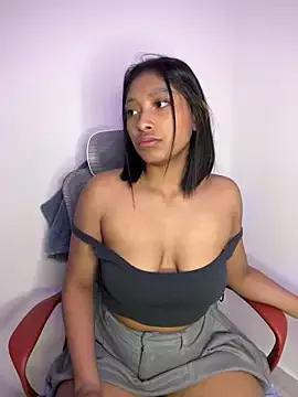 Isabella_fasilier from StripChat is Freechat