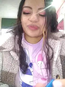 Isabelladelrio1 from StripChat is Freechat