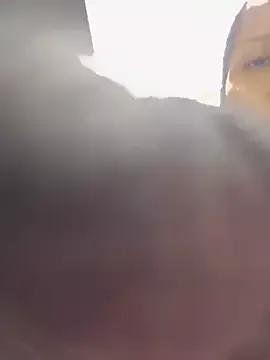 IsabellaJoness_ from StripChat is Freechat