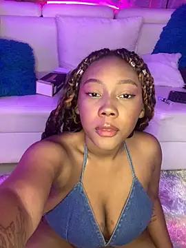 Isabelle_Stonee from StripChat is Freechat