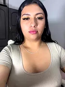 Issa_Santana from StripChat is Freechat