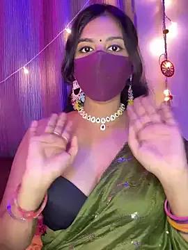 Its_hartqueen from StripChat is Freechat