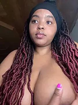 Photos of Its_Linahlove from StripChat is Freechat