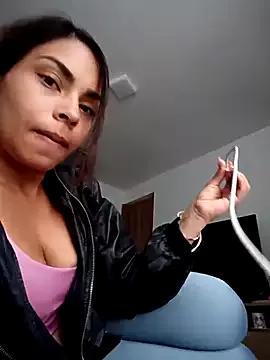 Check-out your craziest wishes with our pick of gaming cams models, featuring big knockers, round tails and tight twats.