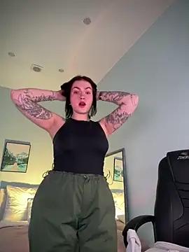 Check-out your craziest wishes with our pick of gaming cams models, featuring big knockers, round tails and tight twats.
