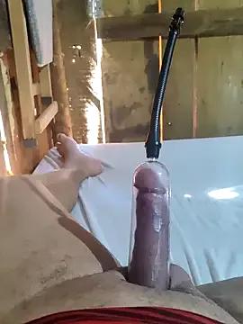Jackass325 from StripChat is Freechat