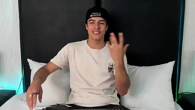 JacobBikerr from StripChat is Freechat