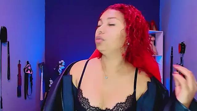 Check-out your craziest wishes with our pick of gaming cams models, featuring big knockers, round tails and tight twats.
