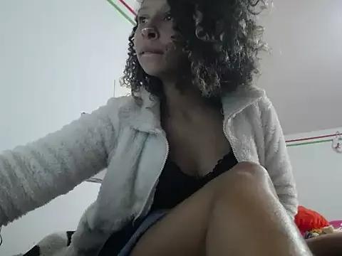 Jade-clever from StripChat is Freechat