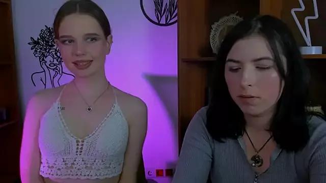 Check-out your craziest wishes with our pick of gaming cams models, featuring big knockers, round tails and tight twats.