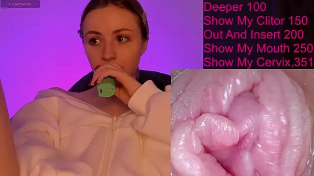 Check-out your craziest wishes with our pick of gaming cams models, featuring big knockers, round tails and tight twats.