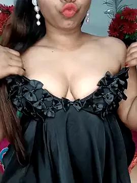 Janu-Janeman from StripChat is Freechat