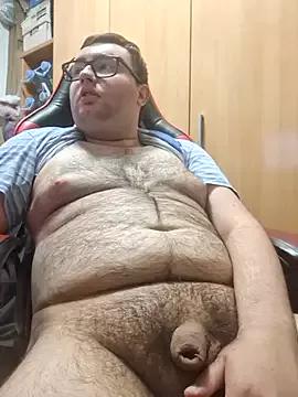 Javier_bear from StripChat is Freechat