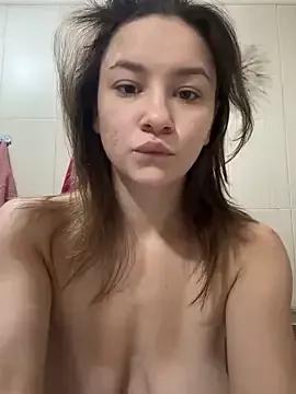 JennaOluretn from StripChat is Freechat