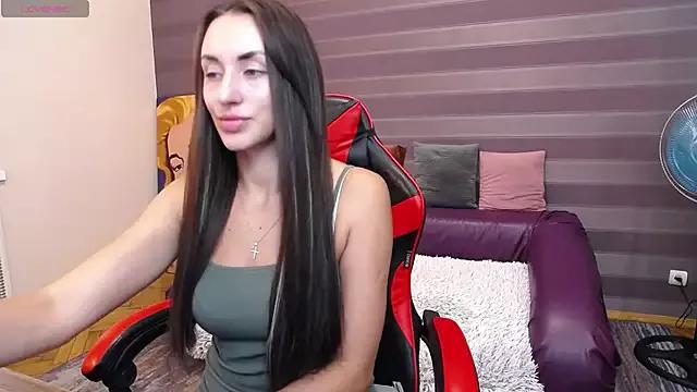 Check-out your craziest wishes with our pick of gaming cams models, featuring big knockers, round tails and tight twats.