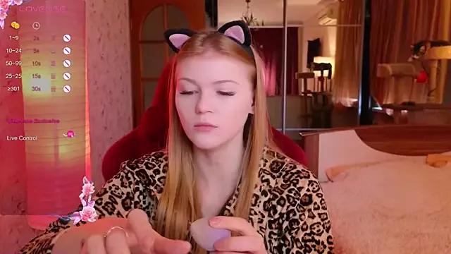 Check-out your craziest wishes with our pick of gaming cams models, featuring big knockers, round tails and tight twats.