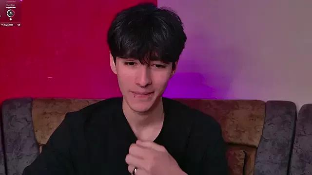 Jeremias_miller from StripChat is Freechat