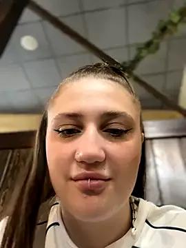JessiMur from StripChat is Freechat