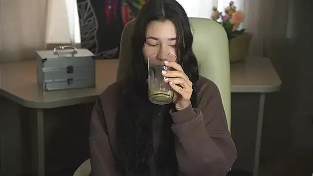 JodieGiroux from StripChat is Freechat