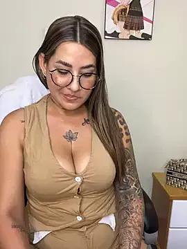 Jolie_1 from StripChat is Freechat