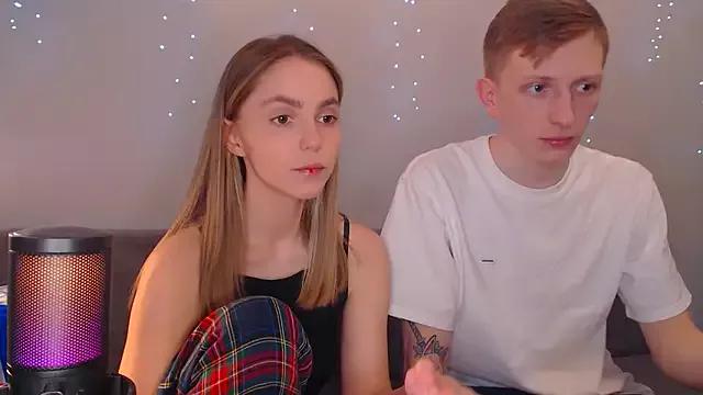 juliaanddima from StripChat is Freechat