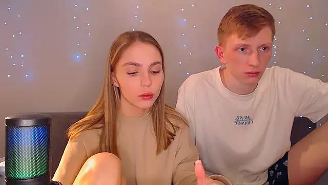 juliaanddima from StripChat is Freechat