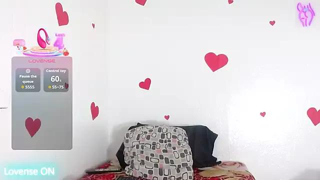 julietavagina from StripChat is Freechat