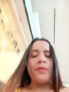 Julieth_hot-69 from StripChat is Freechat