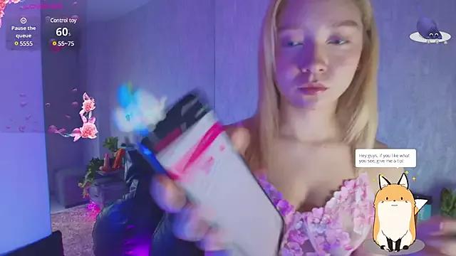 JuliethMoss from StripChat is Freechat