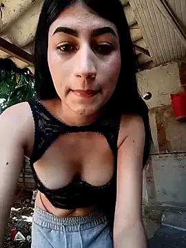 Check-out your craziest wishes with our pick of gaming cams models, featuring big knockers, round tails and tight twats.