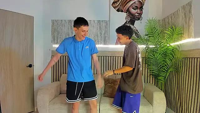 Justingsex1 from StripChat is Freechat