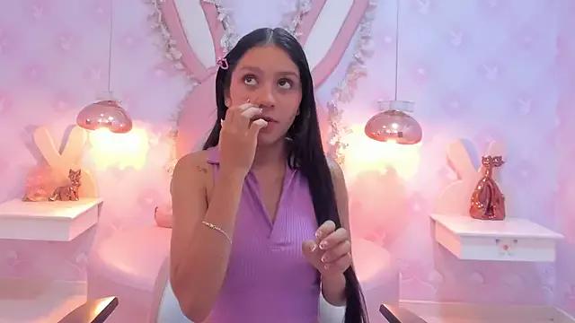 KAHTY_JONES from StripChat is Freechat