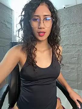 KaitlynLoveCam from StripChat is Freechat