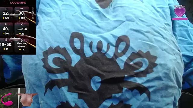 Check-out your craziest wishes with our pick of gaming cams models, featuring big knockers, round tails and tight twats.