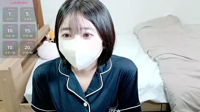 kanna_chan_nn from StripChat is Freechat
