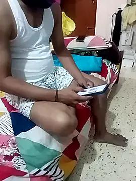 Kannada_crezycouple from StripChat is Freechat