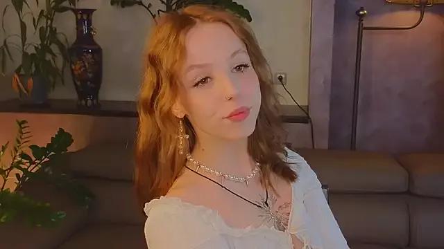 KarenHiill from StripChat is Freechat